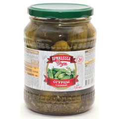 Огурчики консервированные "ПРИНЦЕССА ВКУСА" с зеленью ст./б 720 мл.(8)